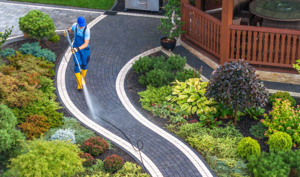 Best Garage Pressure Washing  in Champion Heights, OH